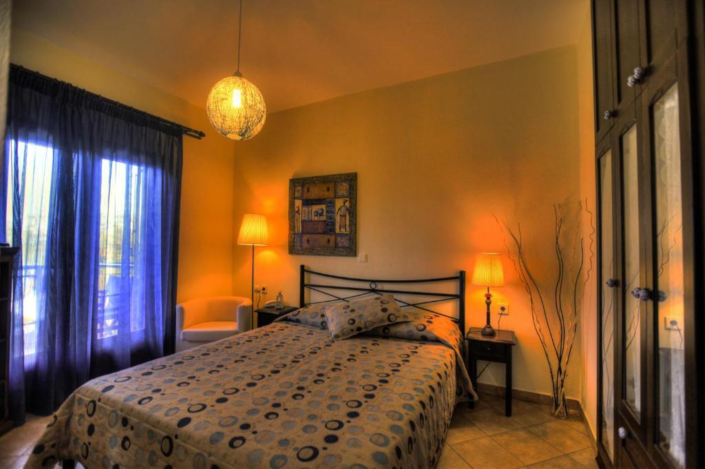 Anna Karra Studios & Apartments Vourvourou Oda fotoğraf