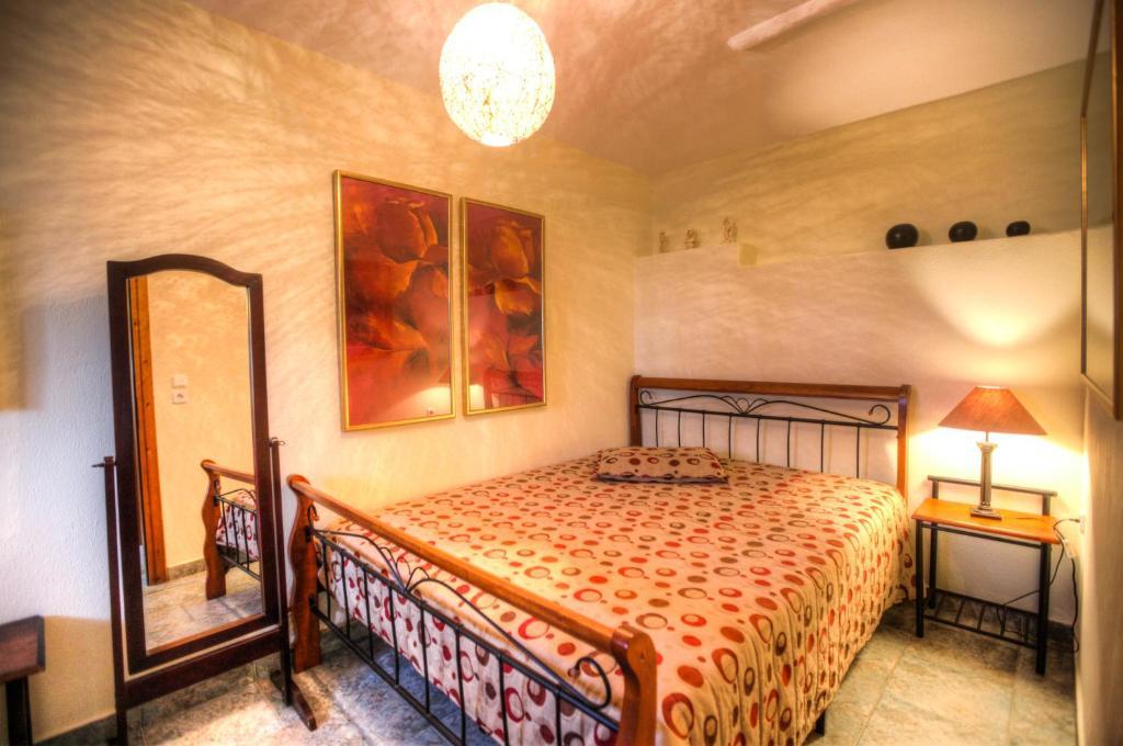 Anna Karra Studios & Apartments Vourvourou Oda fotoğraf