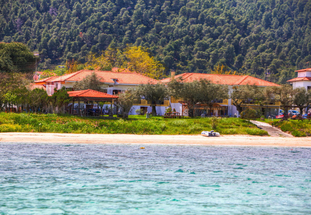 Anna Karra Studios & Apartments Vourvourou Dış mekan fotoğraf